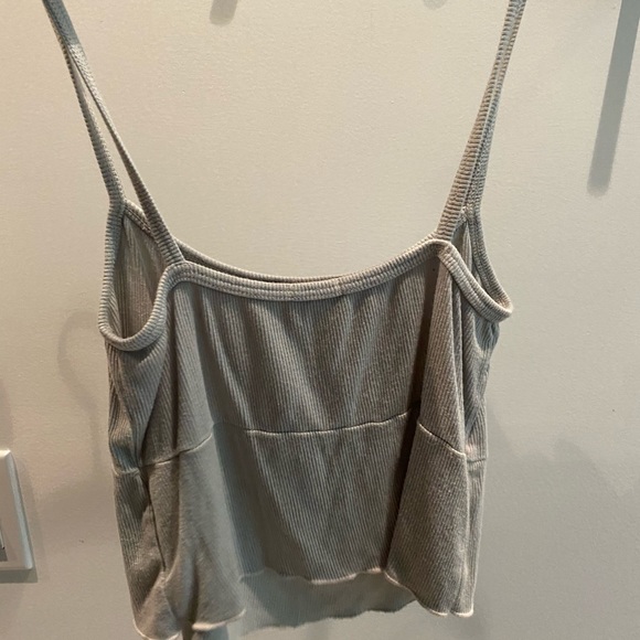 Brandy Melville cropped tank - Picture 4 of 4